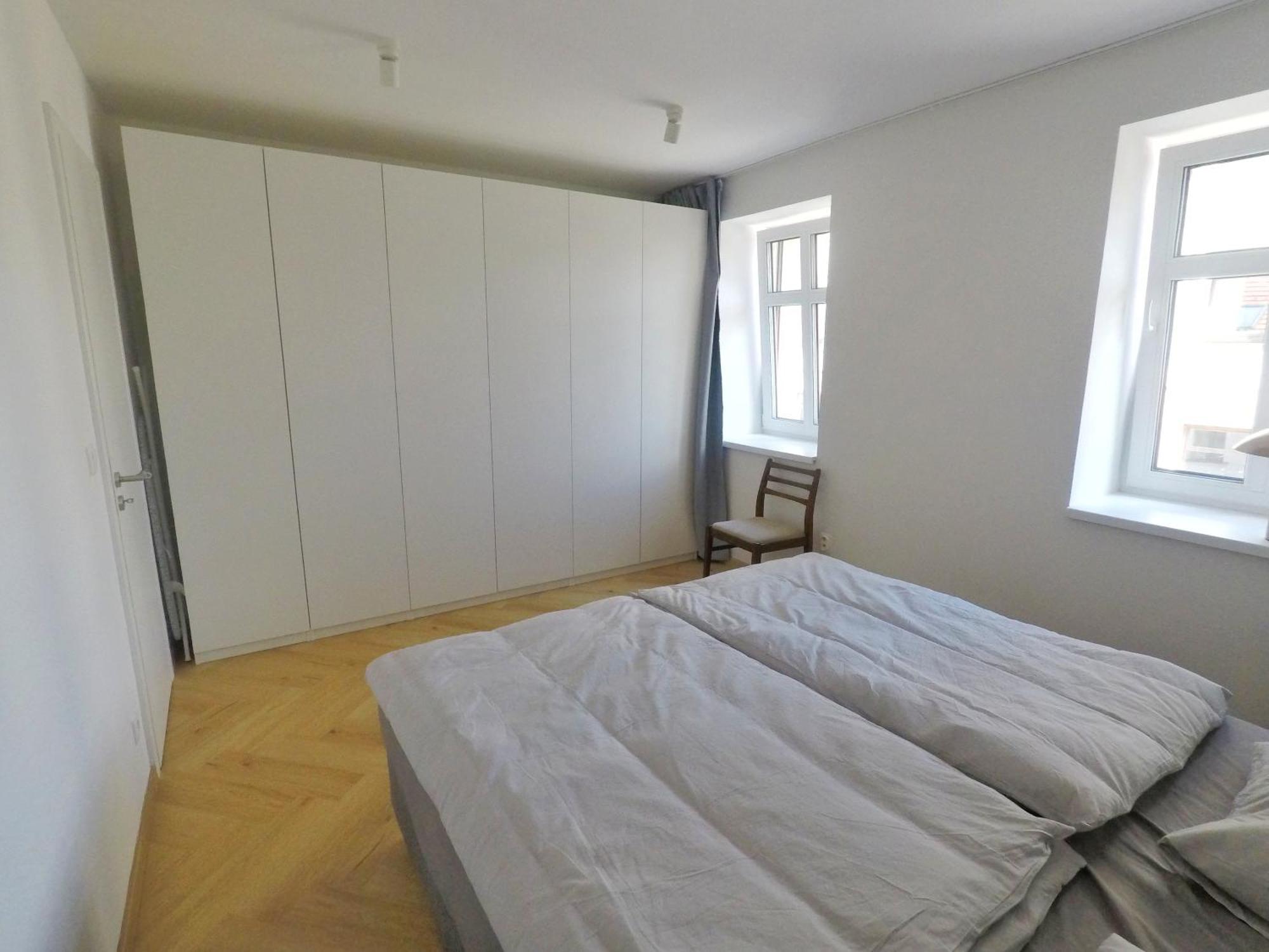 Apartment Beautiful New In Old Town Near Train Station - Free Parking Bratislava